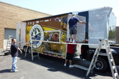 INSTALLING 5TH WHEEL CARGO TRAILER GRAPHICS